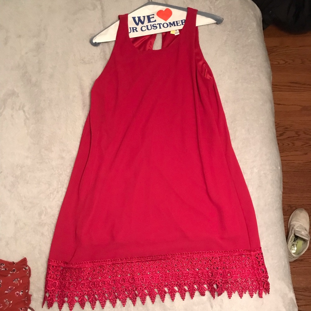 Red maroon sleeveless dress